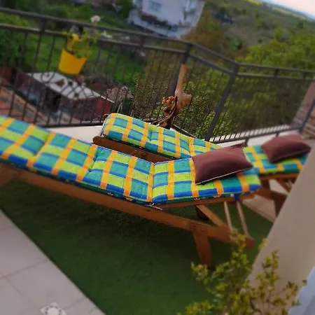 Vsg - Garden Apartment *